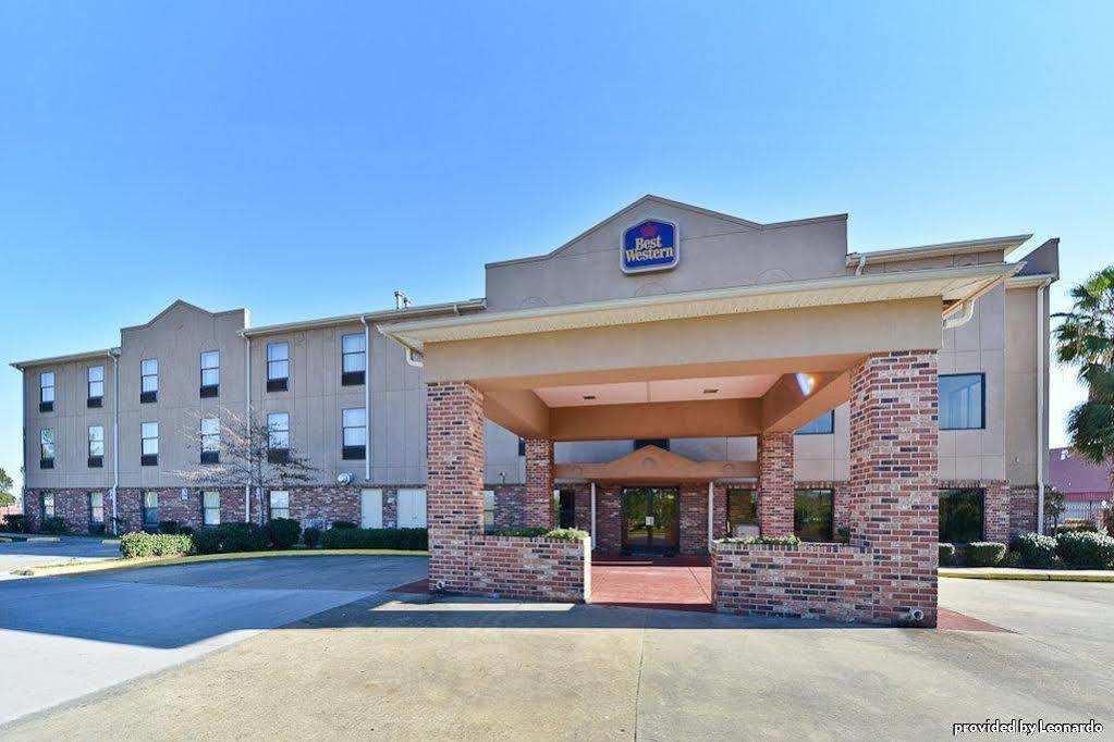 Best Western Rayne Inn Екстериор снимка